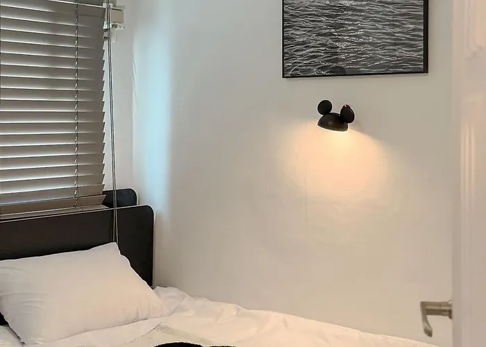 Villa Aube Nook - 9 Min To Hapjeong Station, 5 Min To Hongdae